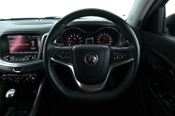 https://vehicle-cdn.autoleague.cloud/32409_61039360_21.jpg
