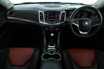 https://vehicle-cdn.autoleague.cloud/32409_61039360_35.jpg
