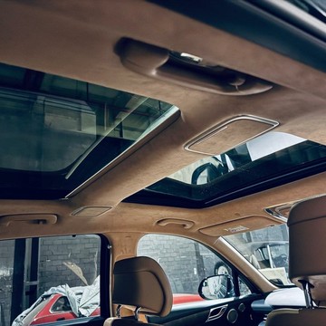 https://vehicle-cdn.autoleague.cloud/32409_61039428_17.jpg