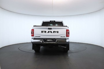 https://vehicle-cdn.autoleague.cloud/32409_61039536_14.jpg