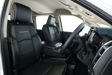 https://vehicle-cdn.autoleague.cloud/32409_61039536_19.jpg
