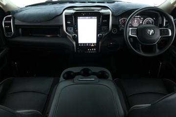 https://vehicle-cdn.autoleague.cloud/32409_61039536_36.jpg