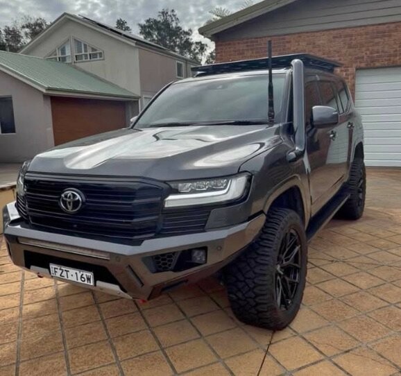 Toyota Landcruiser image 1