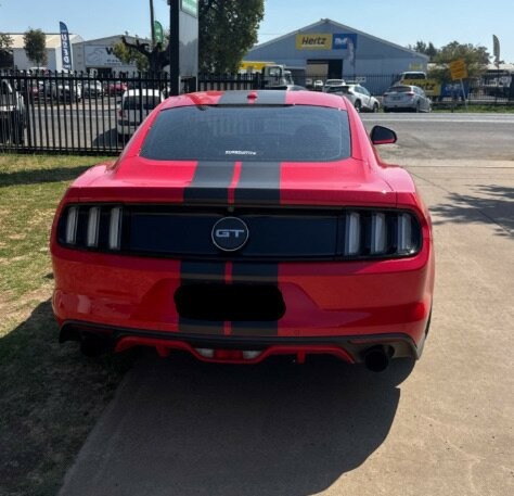 Ford Mustang image 3
