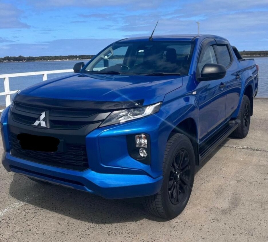 Mitsubishi Triton image 1