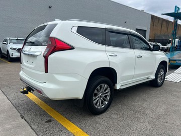 https://vehicle-cdn.autoleague.cloud/32409_61040014_7.jpg
