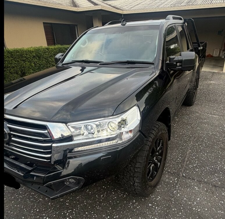 Toyota Landcruiser image 1