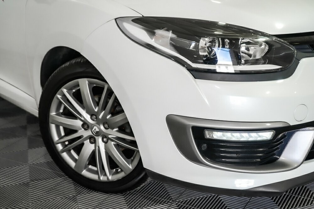 Renault Megane image 2
