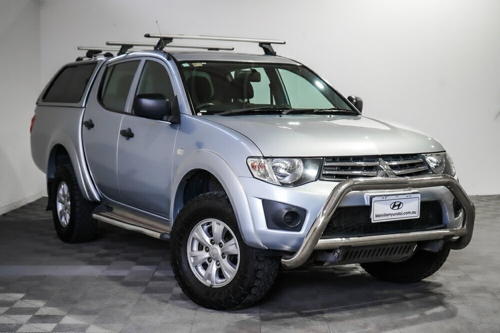Mitsubishi Triton image 1