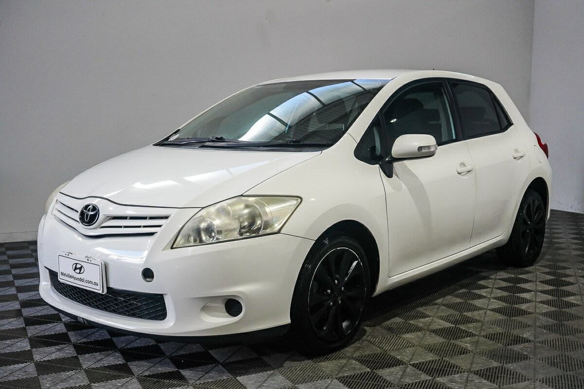 Toyota Corolla image 3