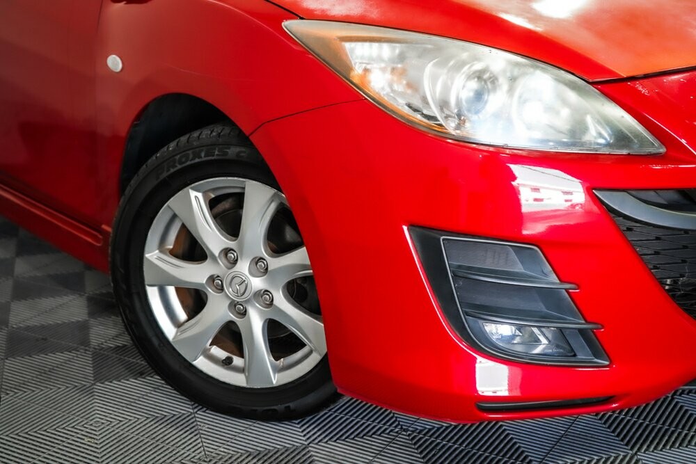 Mazda 3 image 2