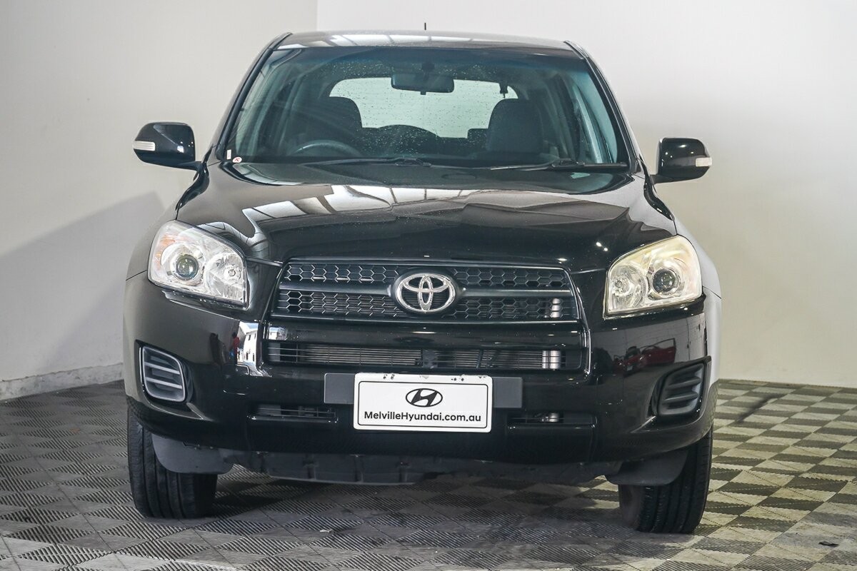 Toyota Rav4 image 3