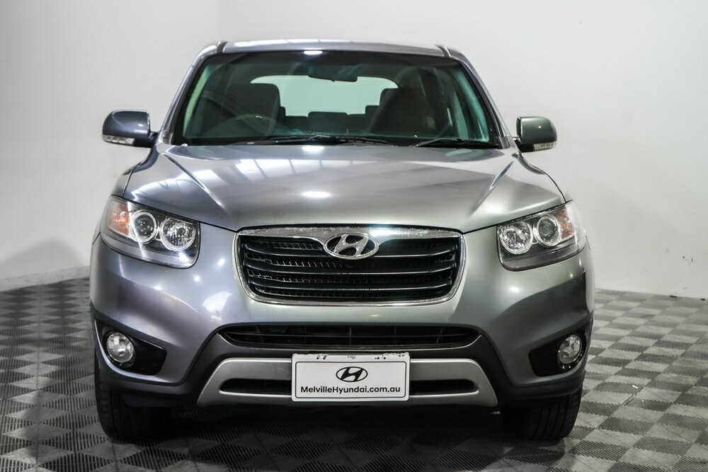 Hyundai Santa Fe image 3