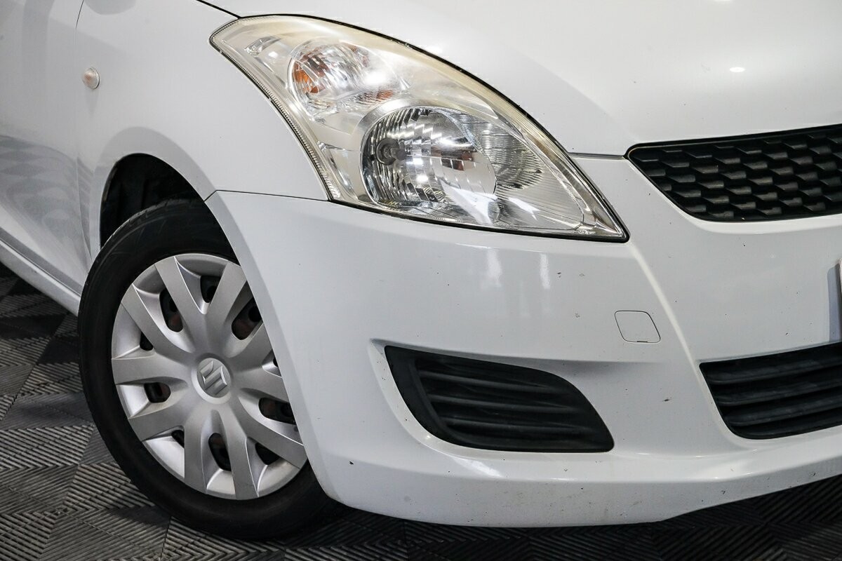 Suzuki Swift image 2