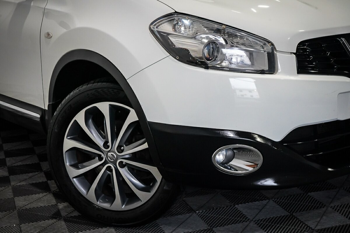 Nissan Dualis image 2