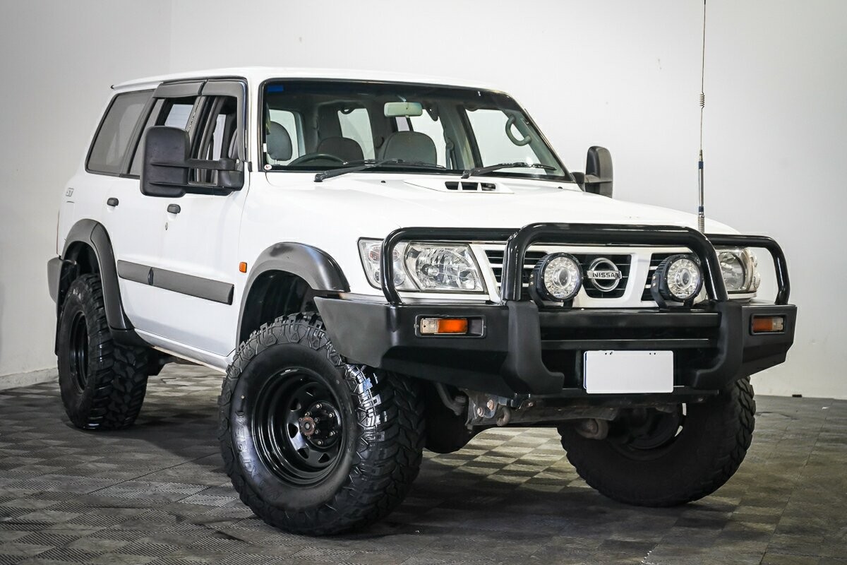 Nissan Patrol image 1