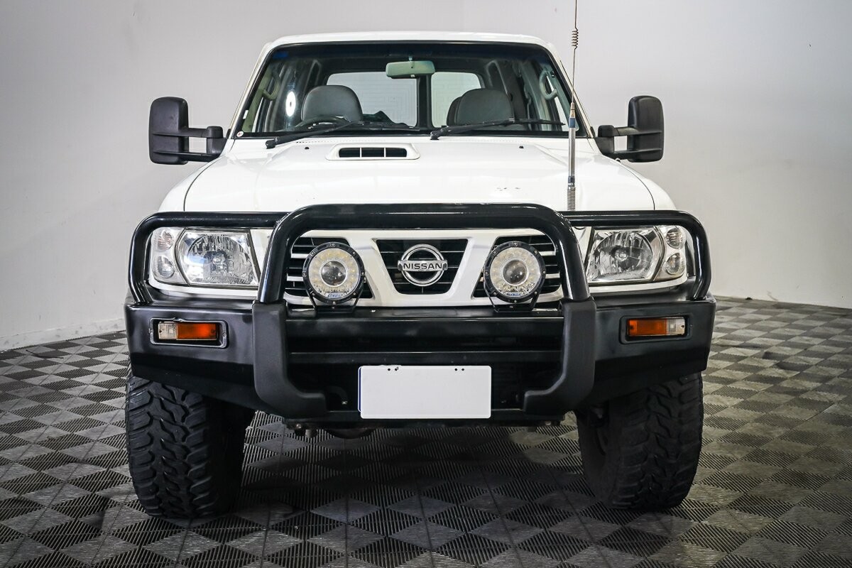 Nissan Patrol image 3