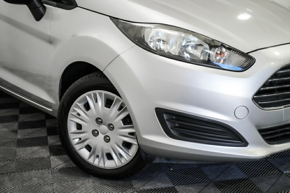 Ford Fiesta image 2