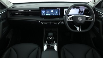 https://vehicle-cdn.autoleague.cloud/32838_1014393_29.jpg