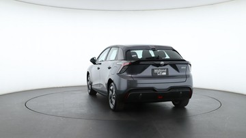 https://vehicle-cdn.autoleague.cloud/32838_1022550_4.jpg