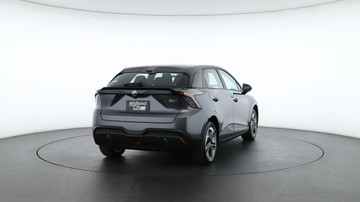 https://vehicle-cdn.autoleague.cloud/32838_1022550_8.jpg