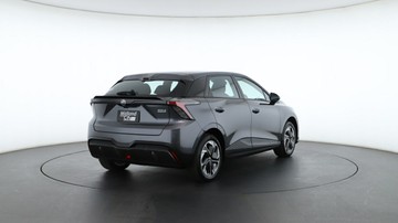 https://vehicle-cdn.autoleague.cloud/32838_1022550_9.jpg