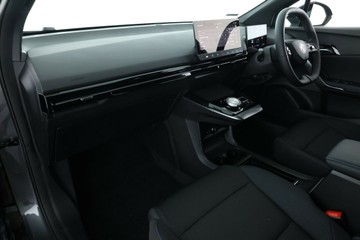 https://vehicle-cdn.autoleague.cloud/32838_1022708_30.jpg