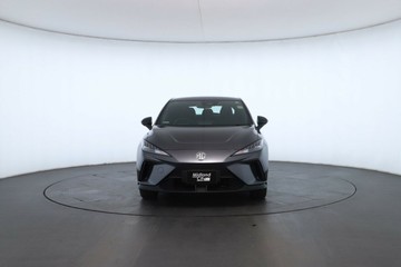 https://vehicle-cdn.autoleague.cloud/32838_1022708_5.jpg
