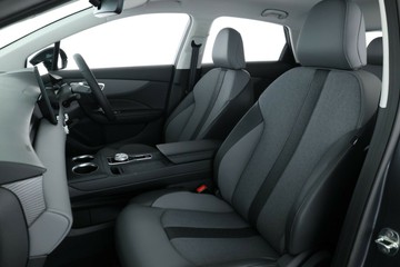 https://vehicle-cdn.autoleague.cloud/32838_1027610_31.jpg