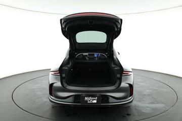 https://vehicle-cdn.autoleague.cloud/32838_1032192_13.jpg