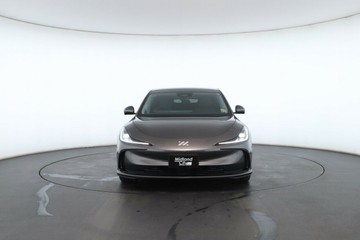 https://vehicle-cdn.autoleague.cloud/32838_1032192_3.jpg