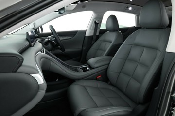 https://vehicle-cdn.autoleague.cloud/32838_1032192_30.jpg