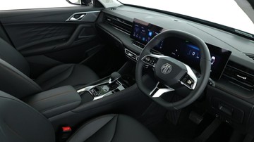 https://vehicle-cdn.autoleague.cloud/32838_1033031_23.jpg