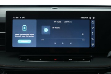 https://vehicle-cdn.autoleague.cloud/32838_1034633_23.jpg
