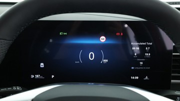 https://vehicle-cdn.autoleague.cloud/32838_1034951_23.jpg