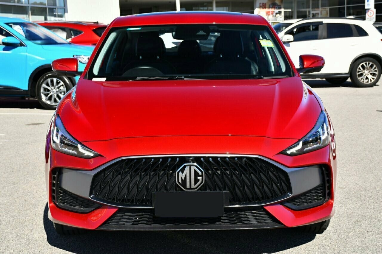 MG Mg5 image 2