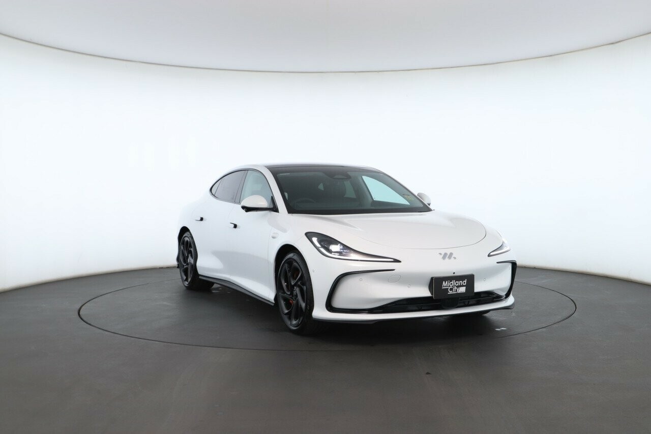 MG Im5 image 3