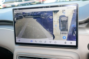 https://vehicle-cdn.autoleague.cloud/32838_1056897_13.jpg