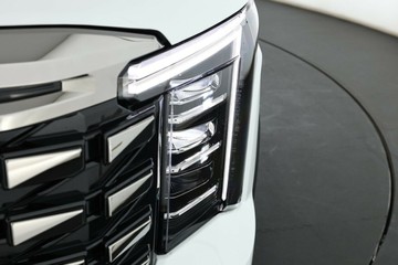 https://vehicle-cdn.autoleague.cloud/32838_1064100_10.jpg