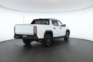 https://vehicle-cdn.autoleague.cloud/32838_1064107_7.jpg
