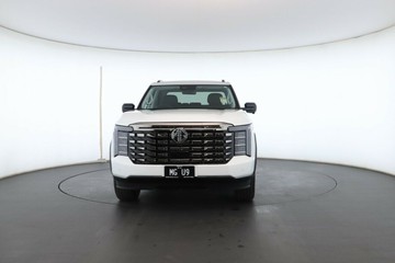 https://vehicle-cdn.autoleague.cloud/32838_1064120_3.jpg