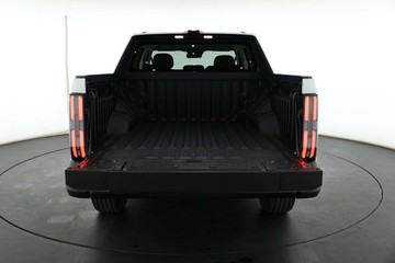 https://vehicle-cdn.autoleague.cloud/32838_1064146_15.jpg