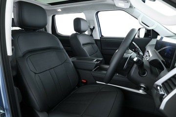 https://vehicle-cdn.autoleague.cloud/32838_1064215_15.jpg