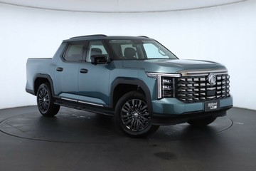 https://vehicle-cdn.autoleague.cloud/32838_1064232_1.jpg