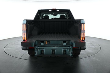 https://vehicle-cdn.autoleague.cloud/32838_1064232_15.jpg