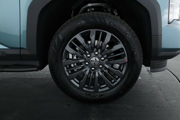 https://vehicle-cdn.autoleague.cloud/32838_1064232_3.jpg