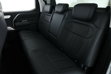 https://vehicle-cdn.autoleague.cloud/32838_1064399_32.jpg