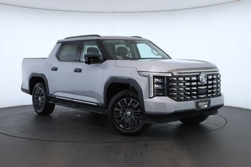 https://vehicle-cdn.autoleague.cloud/32838_1064461_1.jpg
