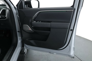 https://vehicle-cdn.autoleague.cloud/32838_1064461_17.jpg