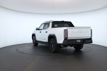 https://vehicle-cdn.autoleague.cloud/32838_1064513_12.jpg